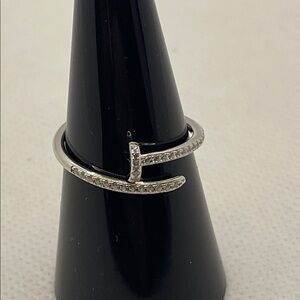 925 Women’s Sterling Silver CZ Nail Ring